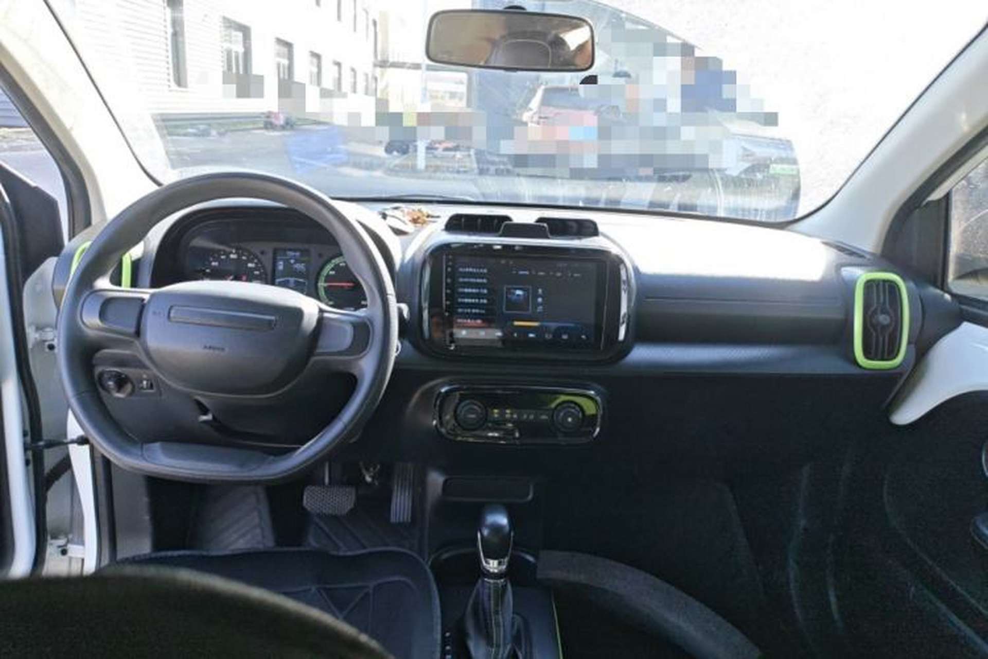 Used Roewe Clever 2020 Urban Style Edition Center Console