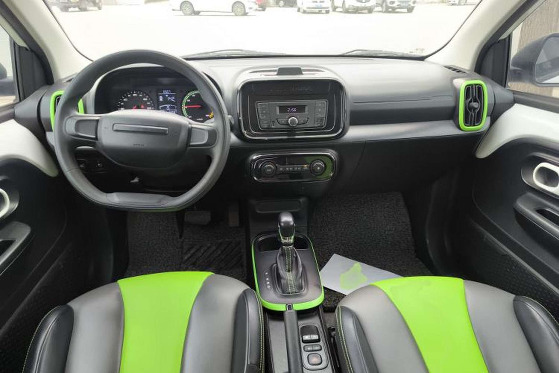 Used Roewe Clever 2020 Urban Style Edition Center Console