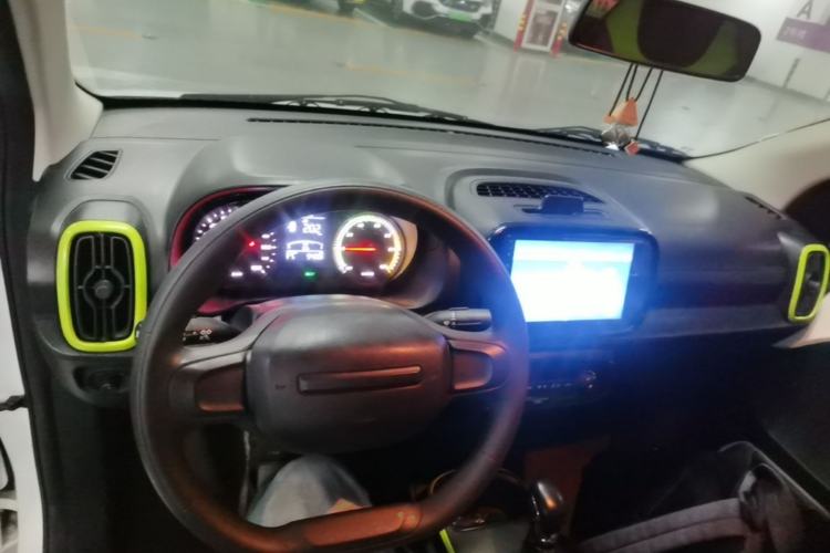 Used Roewe Clever 2020 Urban Style Edition Center Console