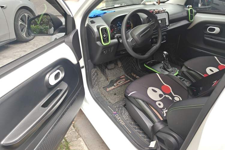 Used Roewe Clever 2020 Urban Style Edition Driver Seat