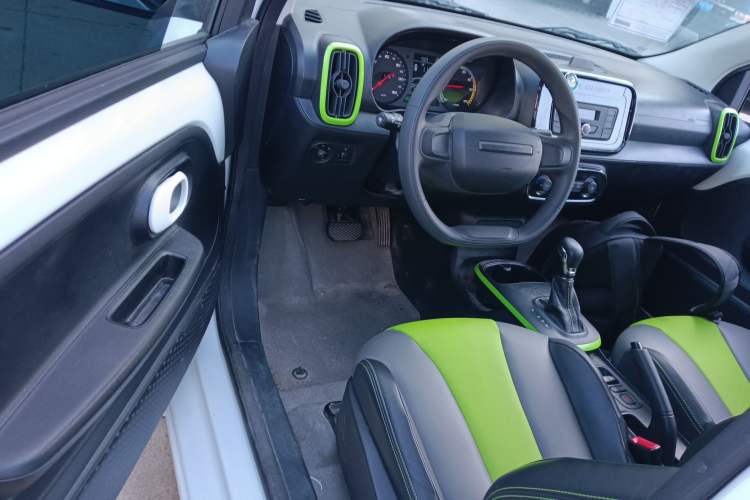 Used Roewe Clever 2020 Urban Style Edition Driver Seat