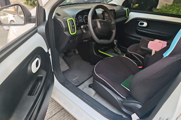 Used Roewe Clever 2020 Urban Style Edition Driver Seat