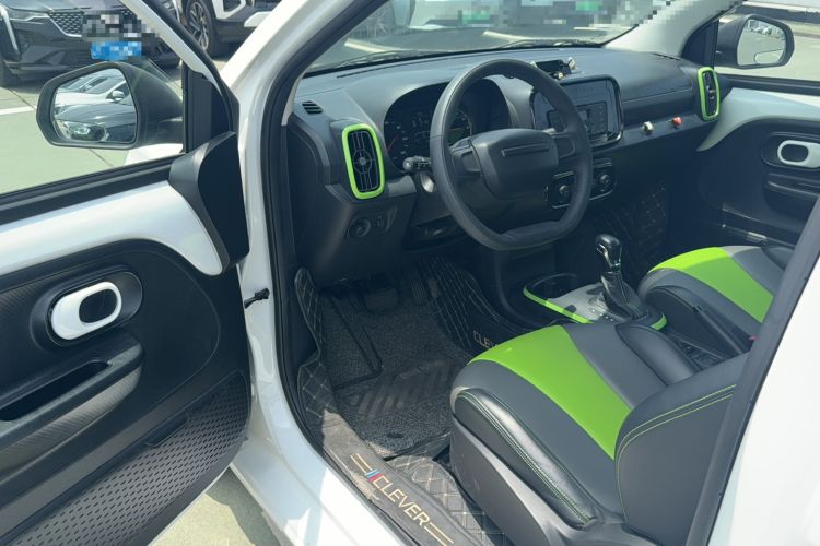 Used Roewe Clever 2020 Urban Style Edition Driver Seat