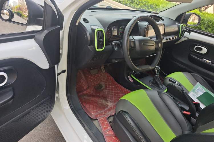 Used Roewe Clever 2020 Urban Style Edition Driver Seat