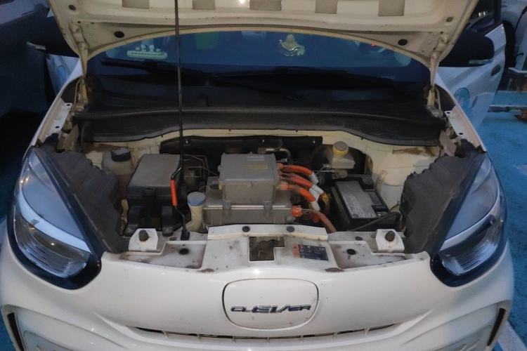 Used Roewe Clever 2020 Urban Style Edition Engine Bay