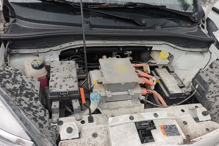 Used Roewe Clever 2020 Urban Style Edition Engine Bay