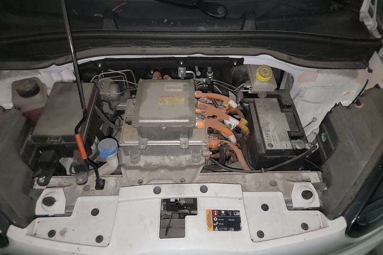 Used Roewe Clever 2020 Urban Style Edition Engine Bay