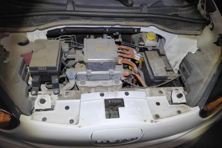 Used Roewe Clever 2020 Urban Style Edition Engine Bay