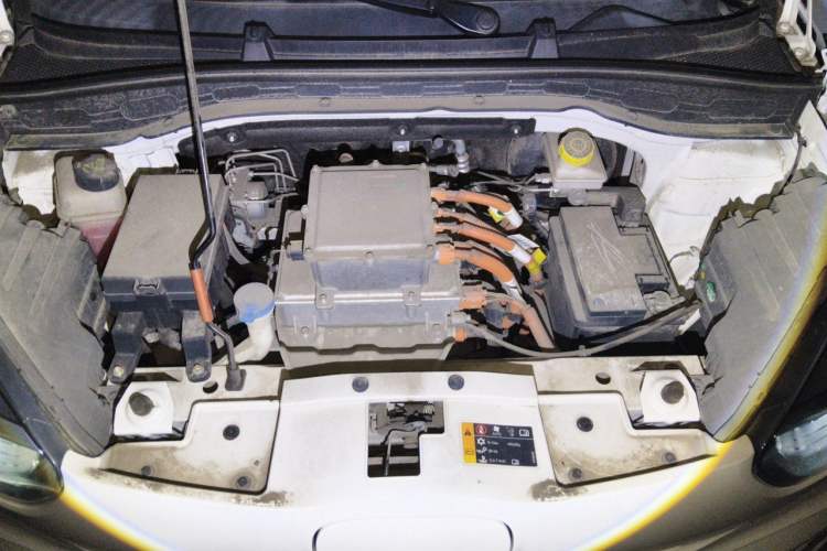 Used Roewe Clever 2020 Urban Style Edition Engine Bay