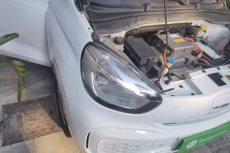 Used Roewe Clever 2020 Urban Style Edition Engine Bay Right
