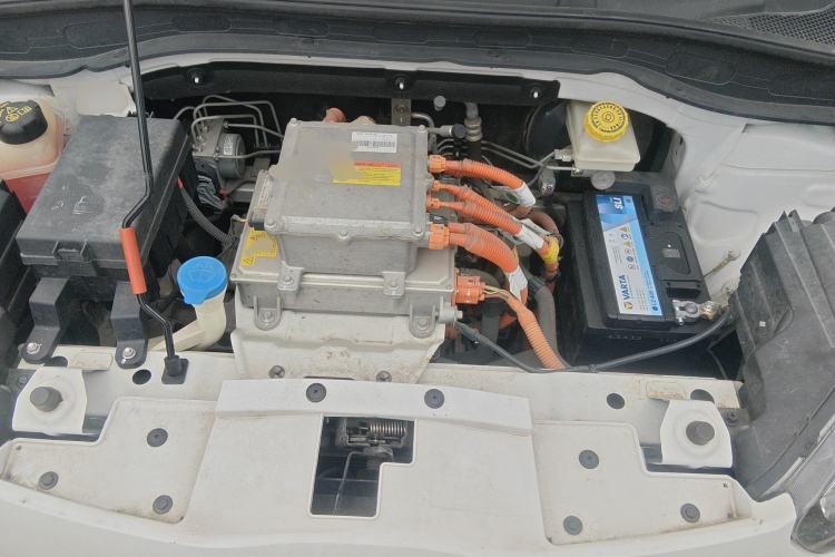 Used Roewe Clever 2020 Urban Style Edition Engine Bay
