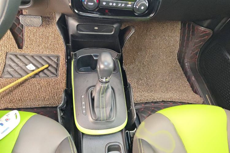 Used Roewe Clever 2020 Urban Style Edition Gear Lever