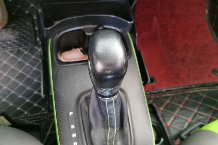 Used Roewe Clever 2020 Urban Style Edition Gear Lever