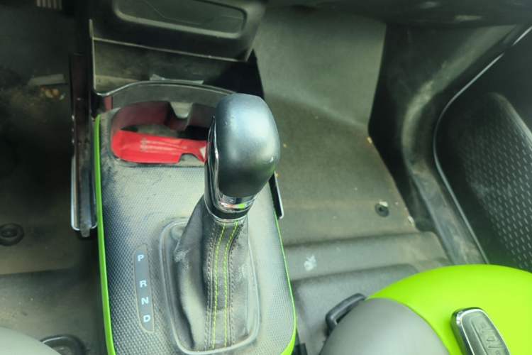 Used Roewe Clever 2020 Urban Style Edition Gear Lever