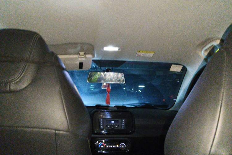 Used Roewe Clever 2020 Urban Style Edition Headliner