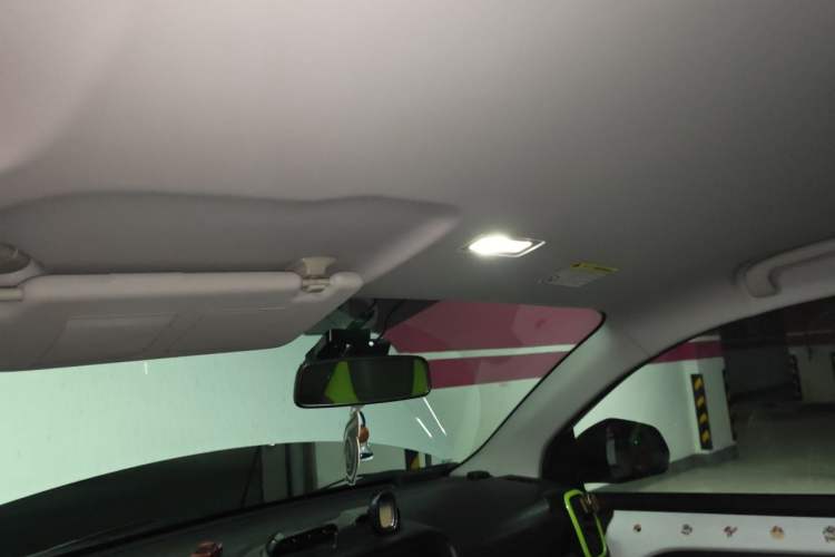 Used Roewe Clever 2020 Urban Style Edition Headliner