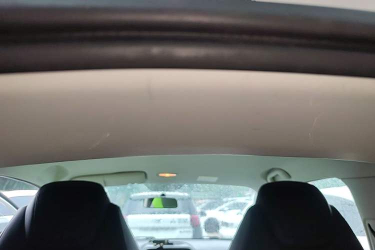 Used Roewe Clever 2020 Urban Style Edition Headliner
