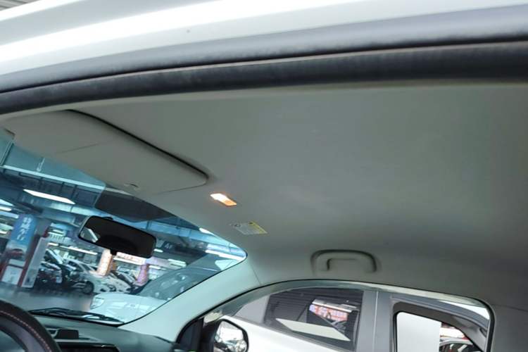 Used Roewe Clever 2020 Urban Style Edition Headliner