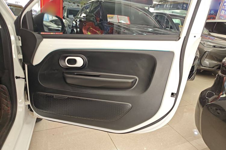 Used Roewe Clever 2020 Urban Style Edition Interior 4