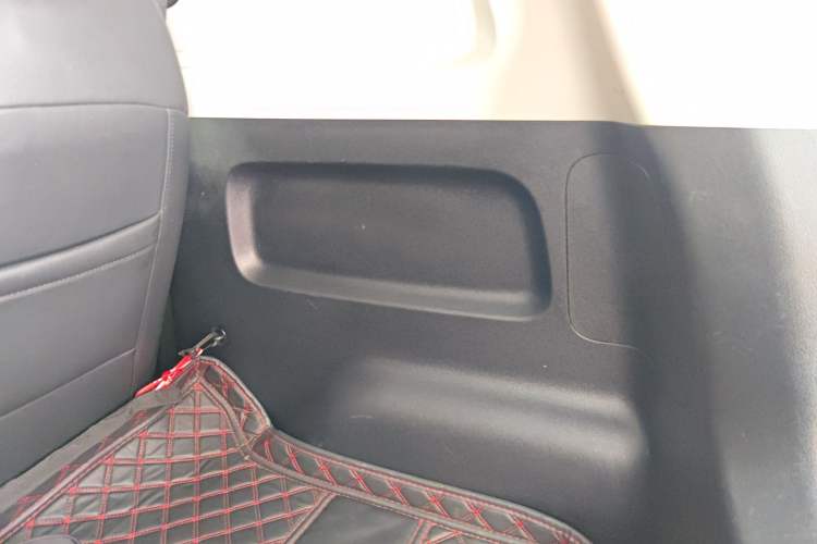 Used Roewe Clever 2020 Urban Style Edition Interior 5