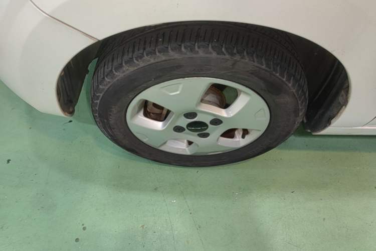 Used Roewe Clever 2020 Urban Style Edition Left Front Wheel Hub