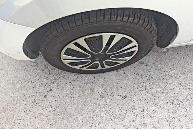 Used Roewe Clever 2020 Urban Style Edition Left Front Wheel Hub