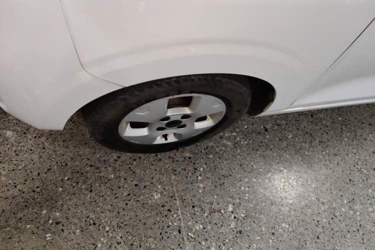 Used Roewe Clever 2020 Urban Style Edition Left Front Wheel Hub