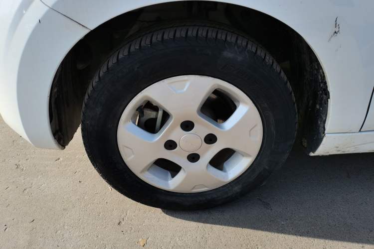 Used Roewe Clever 2020 Urban Style Edition Left Front Wheel Hub
