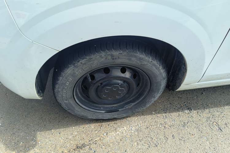 Used Roewe Clever 2020 Urban Style Edition Left Front Wheel Hub