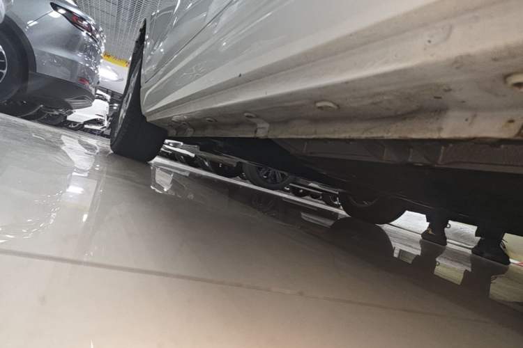 Used Roewe Clever 2020 Urban Style Edition Left Side Sill