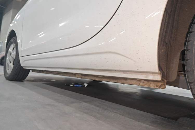 Used Roewe Clever 2020 Urban Style Edition Left Side Sill
