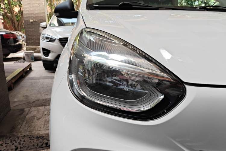 Used Roewe Clever 2020 Urban Style Edition Right Front Headlight