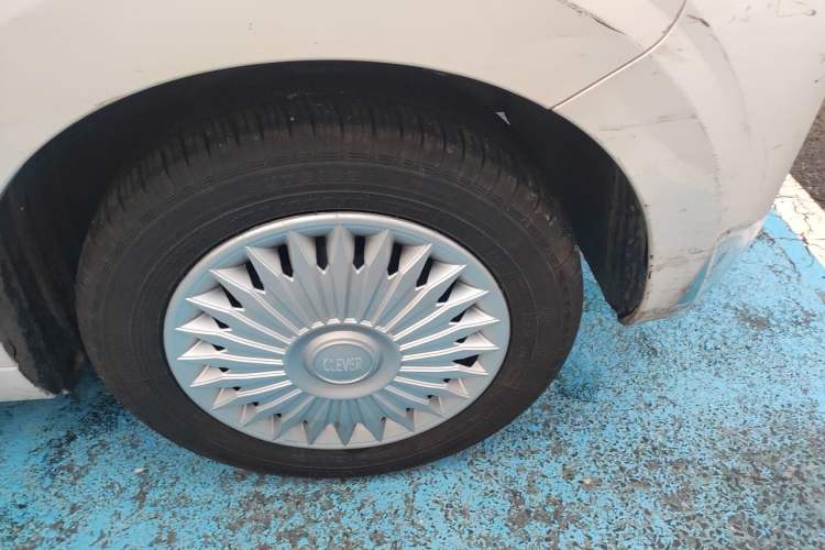 Used Roewe Clever 2020 Urban Style Edition Right Front Wheel Hub