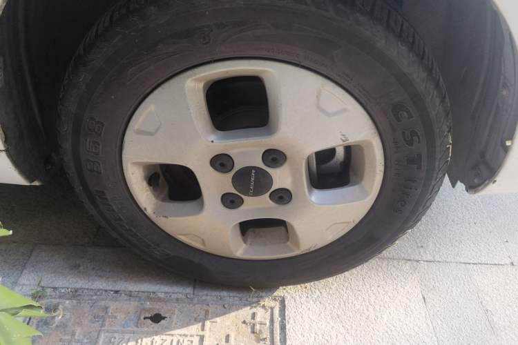 Used Roewe Clever 2020 Urban Style Edition Right Front Wheel Hub