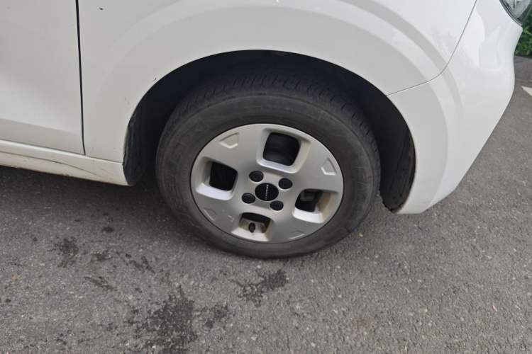 Used Roewe Clever 2020 Urban Style Edition Right Front Wheel Hub