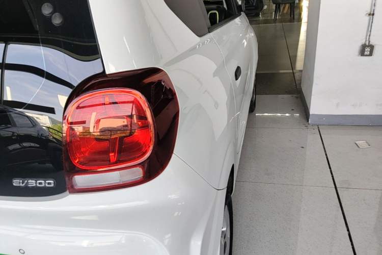 Used Roewe Clever 2020 Urban Style Edition Right Rear Taillight