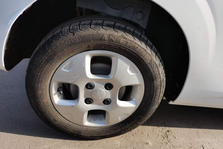 Used Roewe Clever 2020 Urban Style Edition Right Rear Wheel Hub