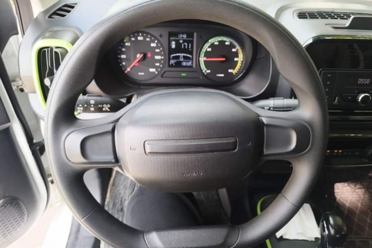 Used Roewe Clever 2020 Urban Style Edition Steering Wheel