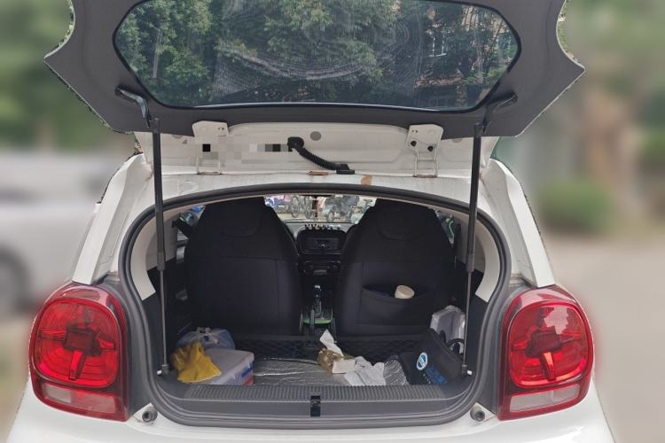 Used Roewe Clever 2020 Urban Style Edition Trunk