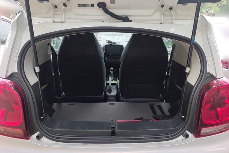 Used Roewe Clever 2020 Urban Style Edition Trunk