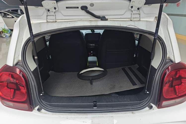 Used Roewe Clever 2020 Urban Style Edition Trunk