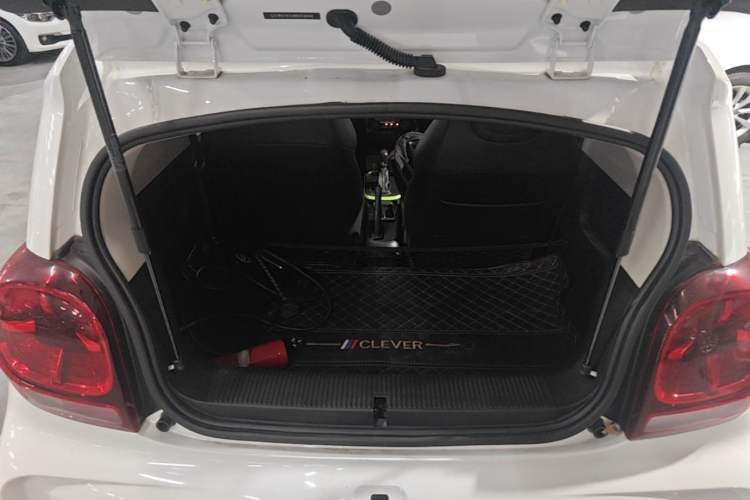 Used Roewe Clever 2020 Urban Style Edition Trunk