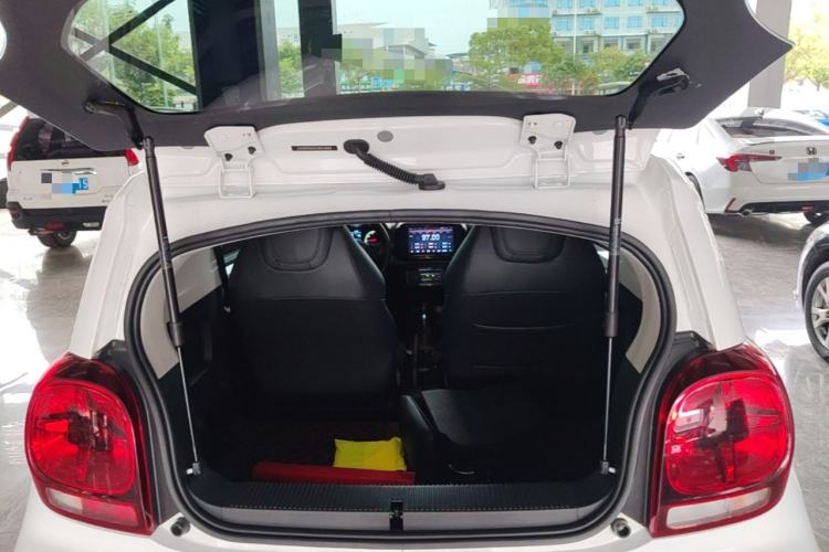 Used Roewe Clever 2020 Urban Style Edition Trunk