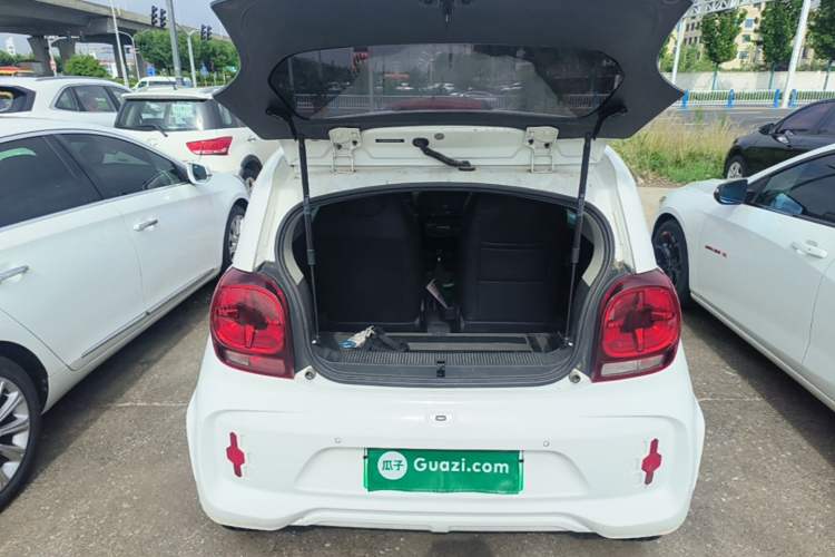 Used Roewe Clever 2020 Urban Style Edition Trunk