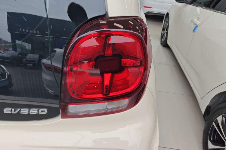 Used Roewe Clever 2020 Urban Style Edition Right Rear Taillight