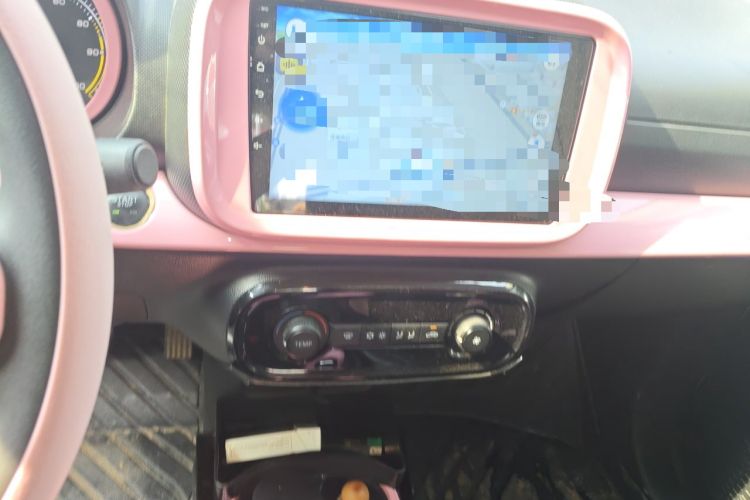 Used Roewe Clever 2021 302 km New Four-Seater Super-Efficient Version Audio And AC Panel