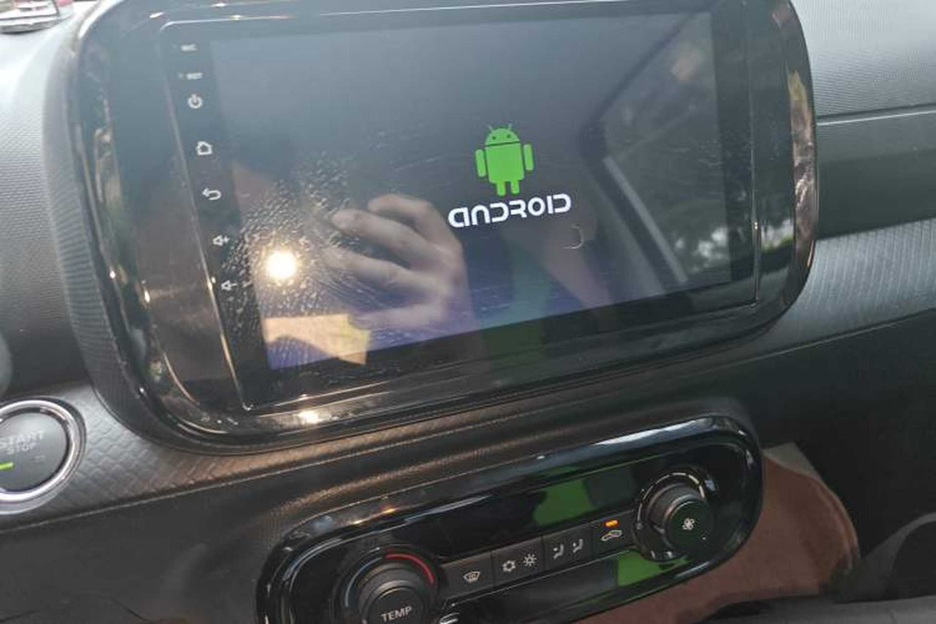 Used Roewe Clever 2021 302km Excellence Edition Audio And AC Panel