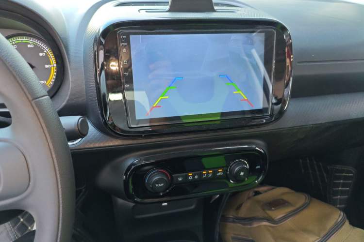 Used Roewe Clever 2021 302km Excellence Edition Audio And AC Panel