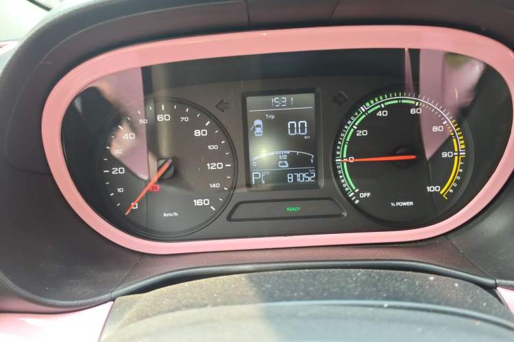 Used Roewe Clever 2021 302 km New Four-Seater Super-Efficient Version Instrument Cluster