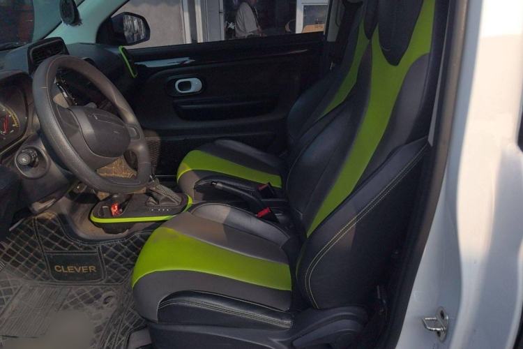 Used Roewe Clever 2021 302km Excellence Edition Interior 2